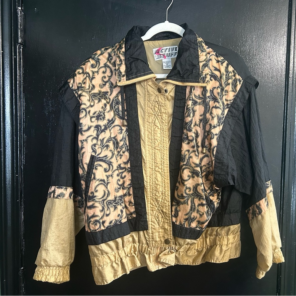 VINTAGE Gold & Black Paisley Bomber Windbreaker Jacket with Shoulder Pads